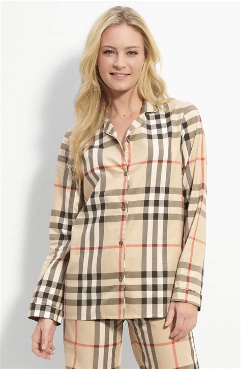 burberry womens nightwear